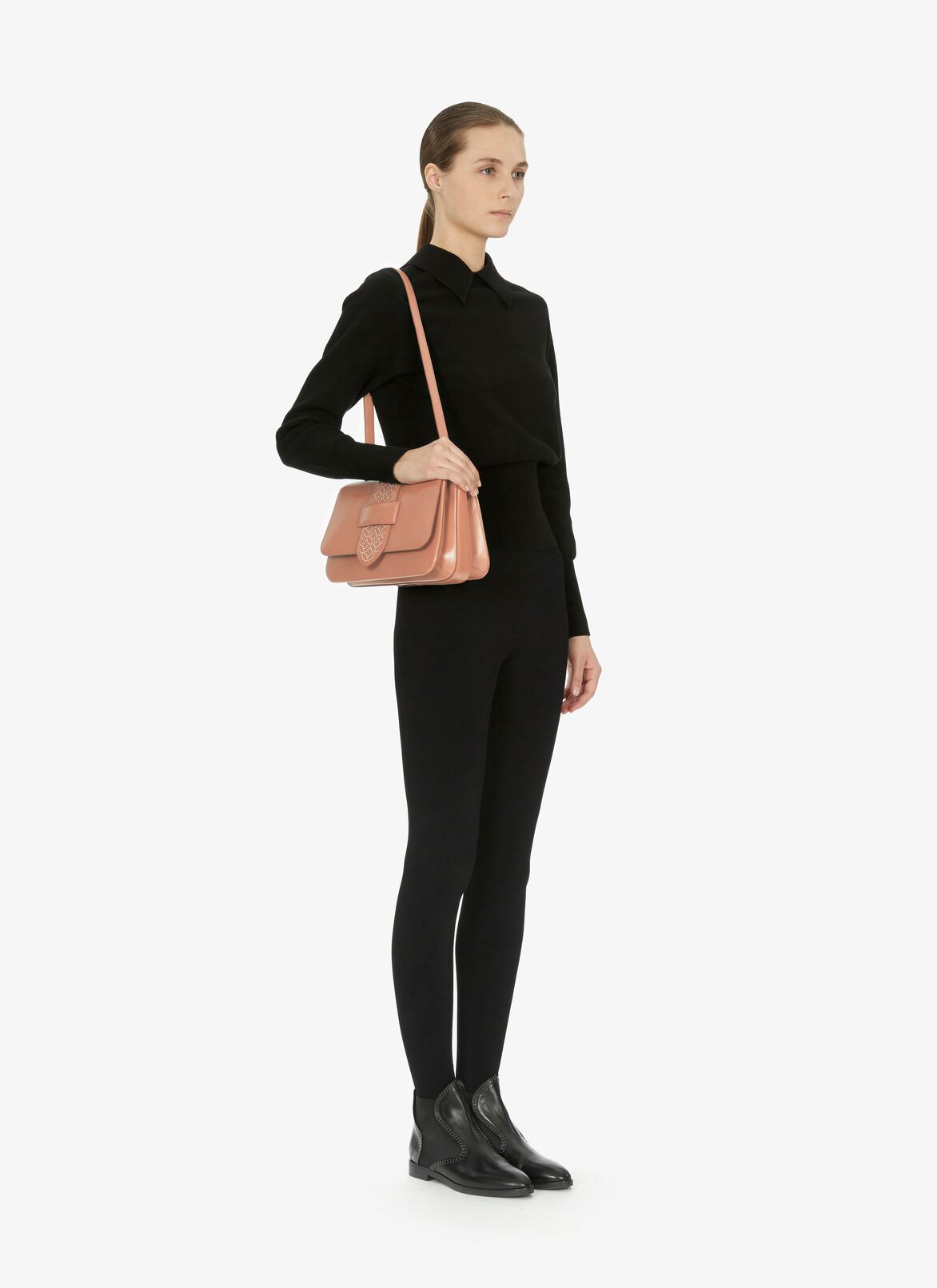 ALAÏA BEIGE